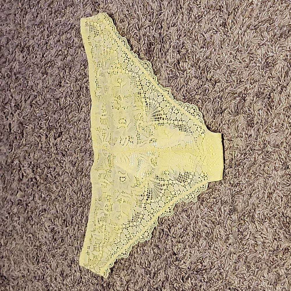 Free People Intimately Under Bikini Lace Cutecumber Light Green Medium XL New - Picture 3 of 5